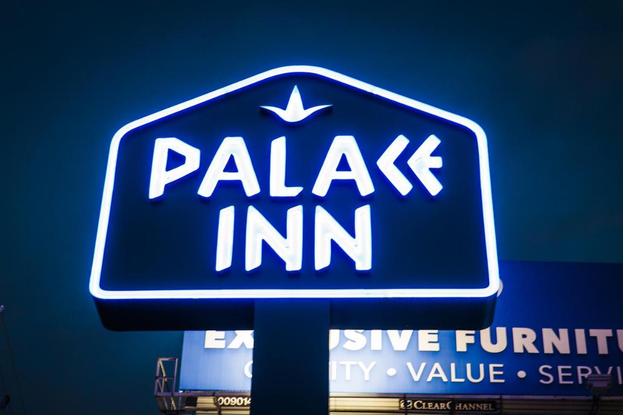 Palace Inn Blue Federal Road Houston Esterno foto